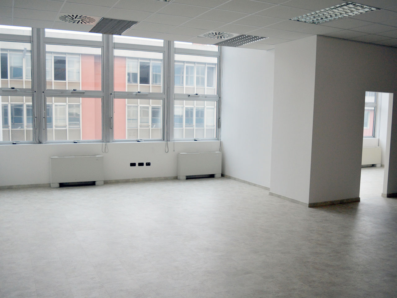 Ufficio lato ovest - ufficio in affitto 750 mq Milano zona Mecenate