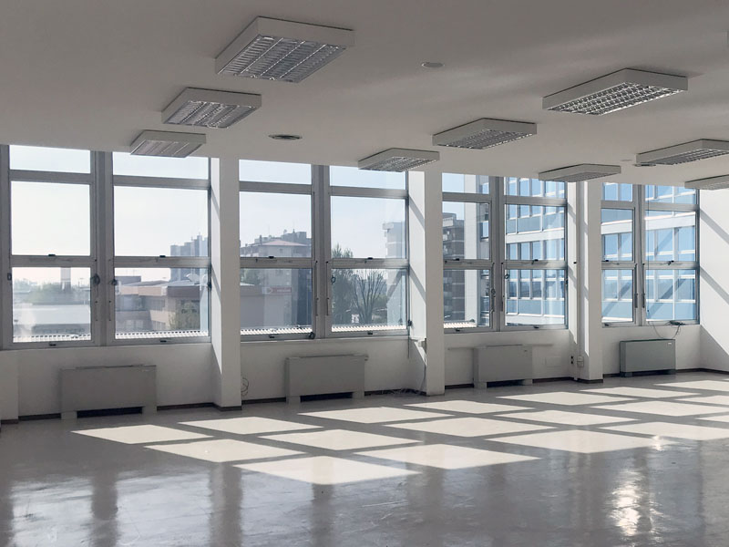 Offices for rent inside the Atlantic Business Center in Milan