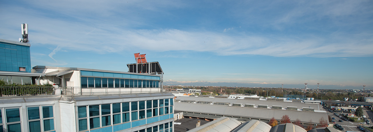 INWIT antenna for mobile phones on the roof of Atlantic Business Center