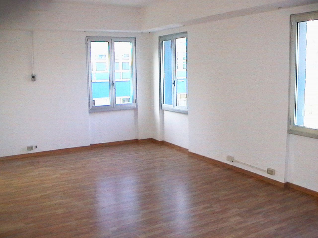 2nd office room in the 220 sq m (2368 sq ft) office