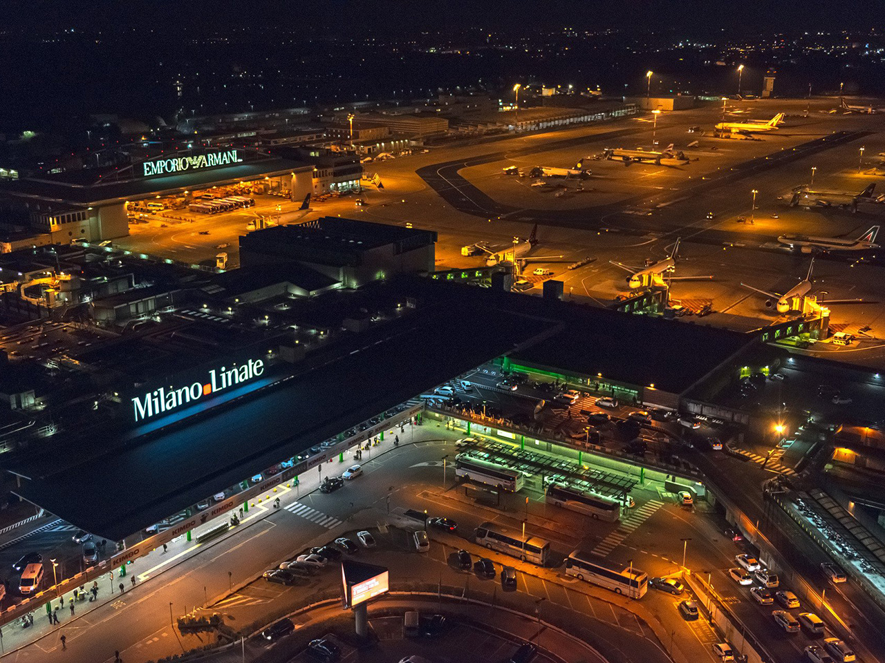 Milano Linate airport closes for 3 months