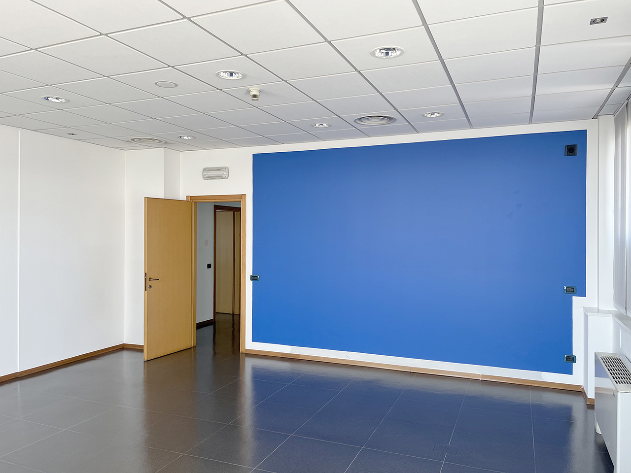 office 300 sq m in Atlantic Business Center - fourth floor - office 1