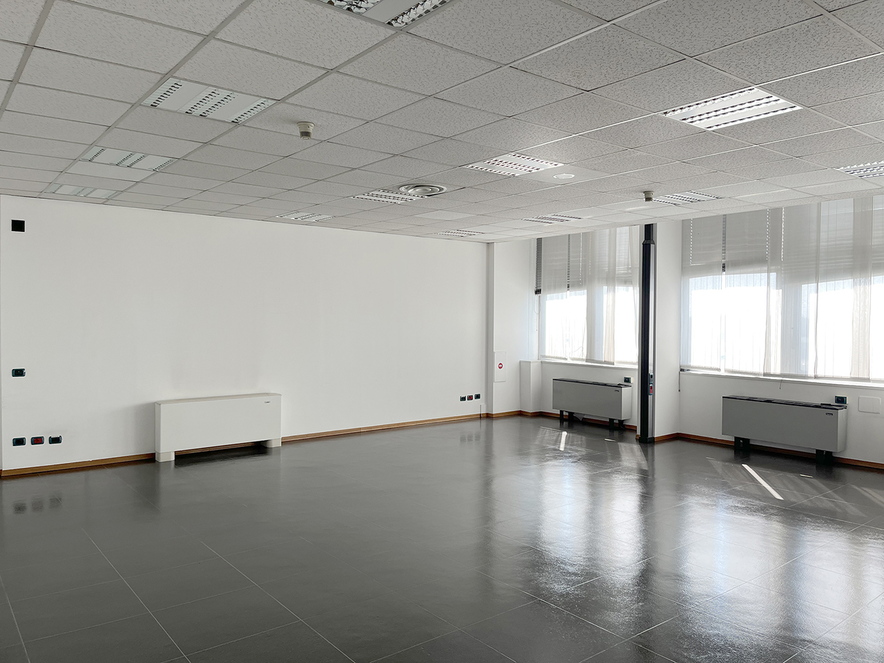 office 300 sq m in Atlantic Business Center - fourth floor - open space 2