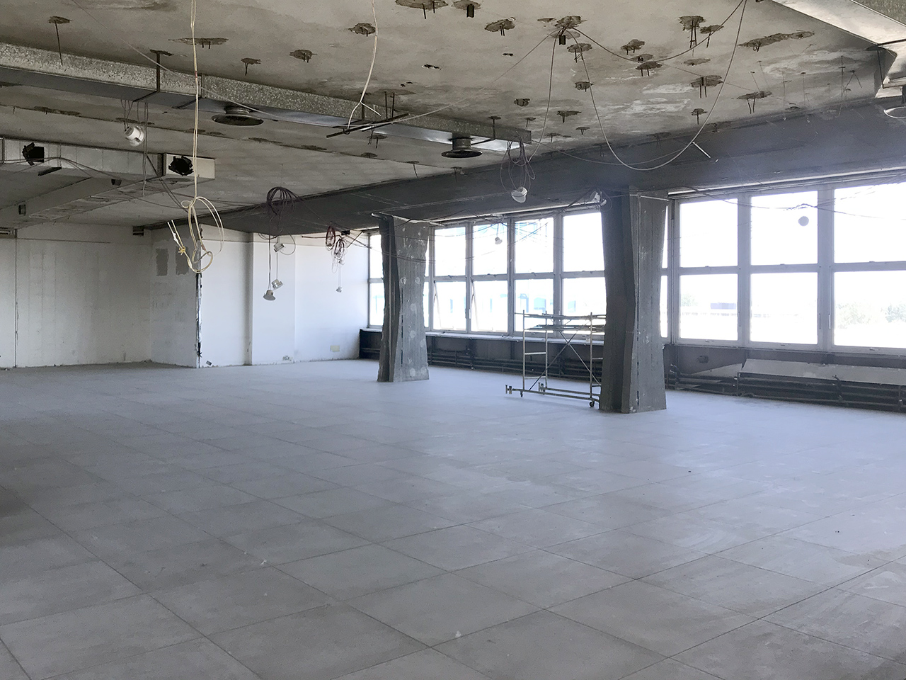 office 1202 sq m - 12938 sq ft - Atlantic Business Center - fourth floor - new open space